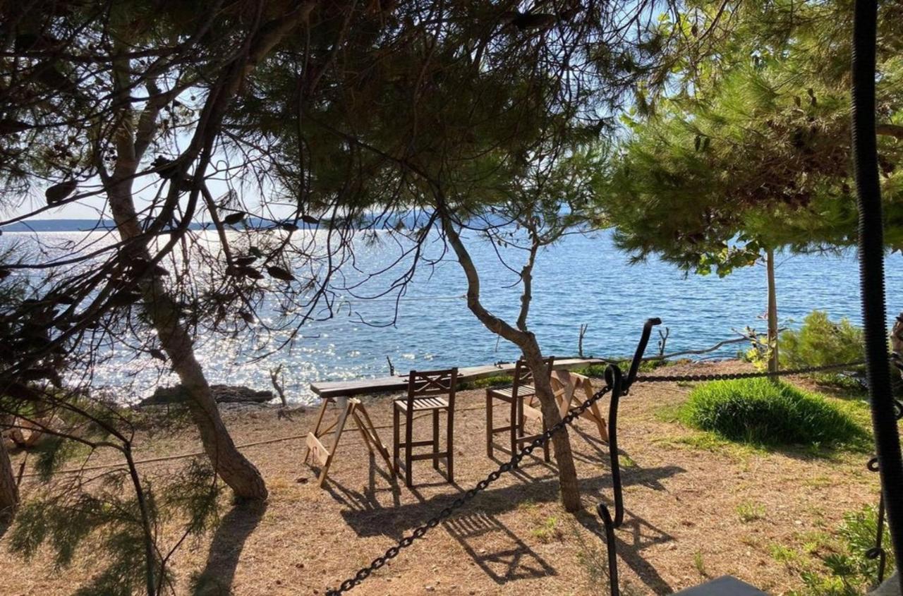 Kamaroules Sea Front *